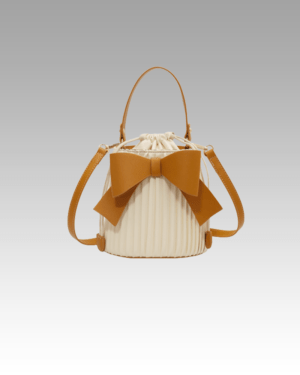 Alexia-sac-à-main-blanc-femme-boutique-izamel.png Sac à main Alexia blanc - Accessoire chic pour femmes chez Izamel.