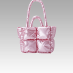 Sac à main matelassé rose Rachel - Accessoire tendance pour femmes chez Izamel.