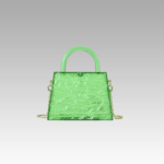 Le sac à main Megan vert craquelé, symbole de style, exposé avec raffinement dans la boutique Izamel.