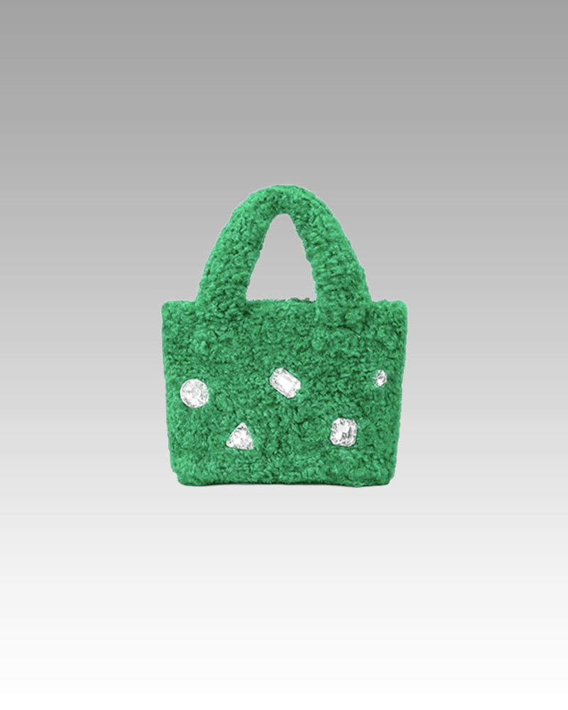 Sac à main Elisa en peluche vert avec strass - Accessoire de mode luxueux pour les femmes soucieuses de leur style, disponible chez Izamel Boutique.
