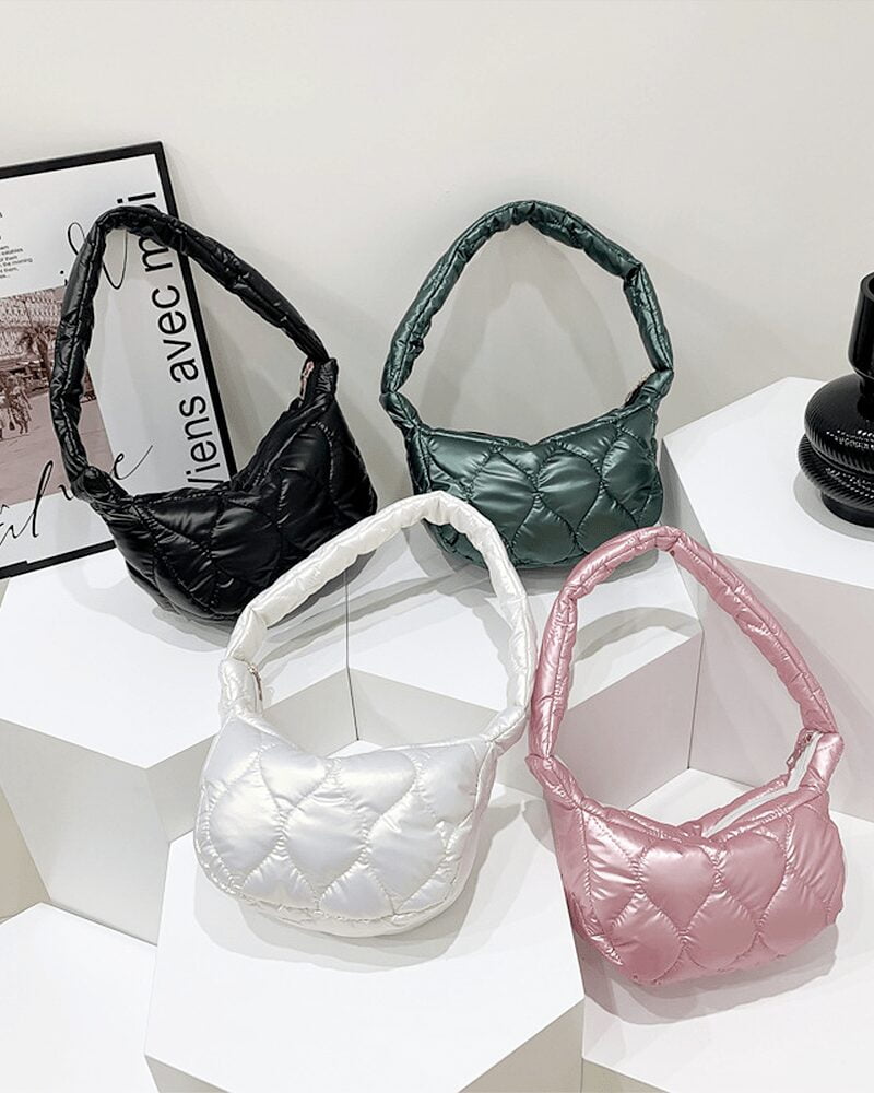Sac à main Randy disponible dans plusieurs couleurs variées.
