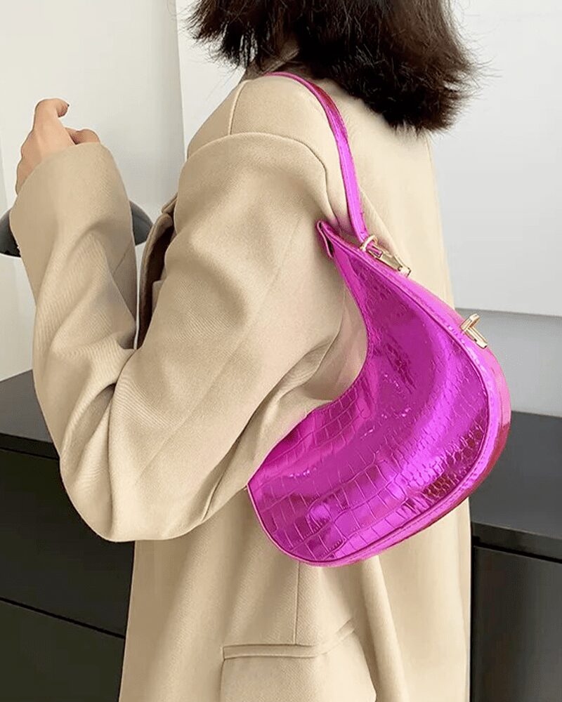Sac à main Sara rose vernis motif crocodile femme.