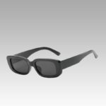 "Lunettes de soleil tendance Becky noires avec protection UV400 pour femme, disponibles chez Izamel.