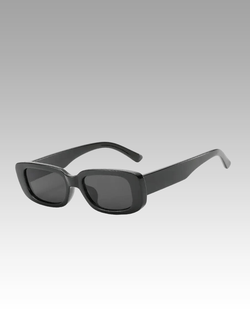 "Lunettes de soleil tendance Becky noires avec protection UV400 pour femme, disponibles chez Izamel.