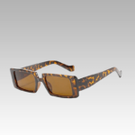 Lunettes de soleil Célia léopard, accessoire branché pour femme avec protection UV400, chez Izamel.
