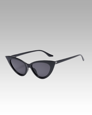 Ciara-lunettes-soleil-noir-classique-protection-UV400-femme-boutique-Izamel Lunettes de soleil Ciara noires classiques avec protection UV400 pour femmes, disponibles chez Izamel.