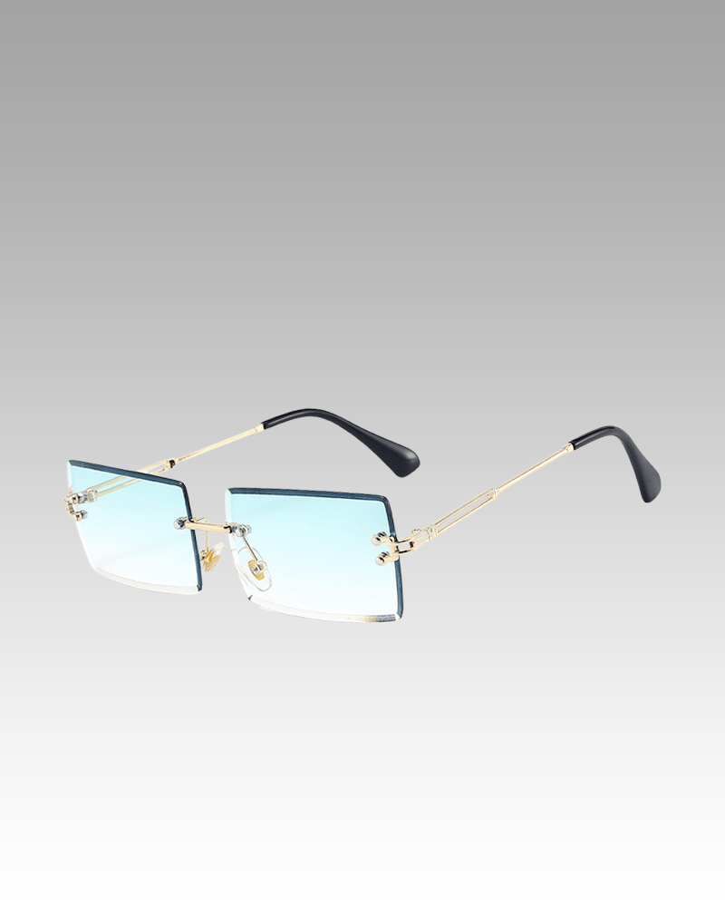 Lunettes de soleil Gracie rétro bleu avec protection UV400 - Femme portant des lunettes de soleil - Boutique Izamel