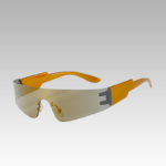 Lunettes de soleil orange Kyle, accessoire de style streetwear pour femmes avec protection UV400, disponibles chez Izamel.