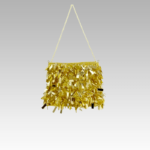 Sac à bandoulière Mandy doré pailleté, un accessoire de mode raffiné disponible à la boutique Izamel, parfaitement assorti à une tenue féminine.