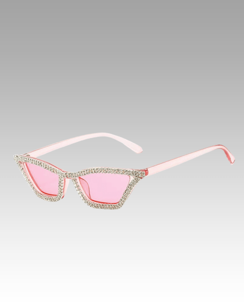 Lunettes de soleil Naomie roses avec strass et protection UV400, disponibles chez Izamel.