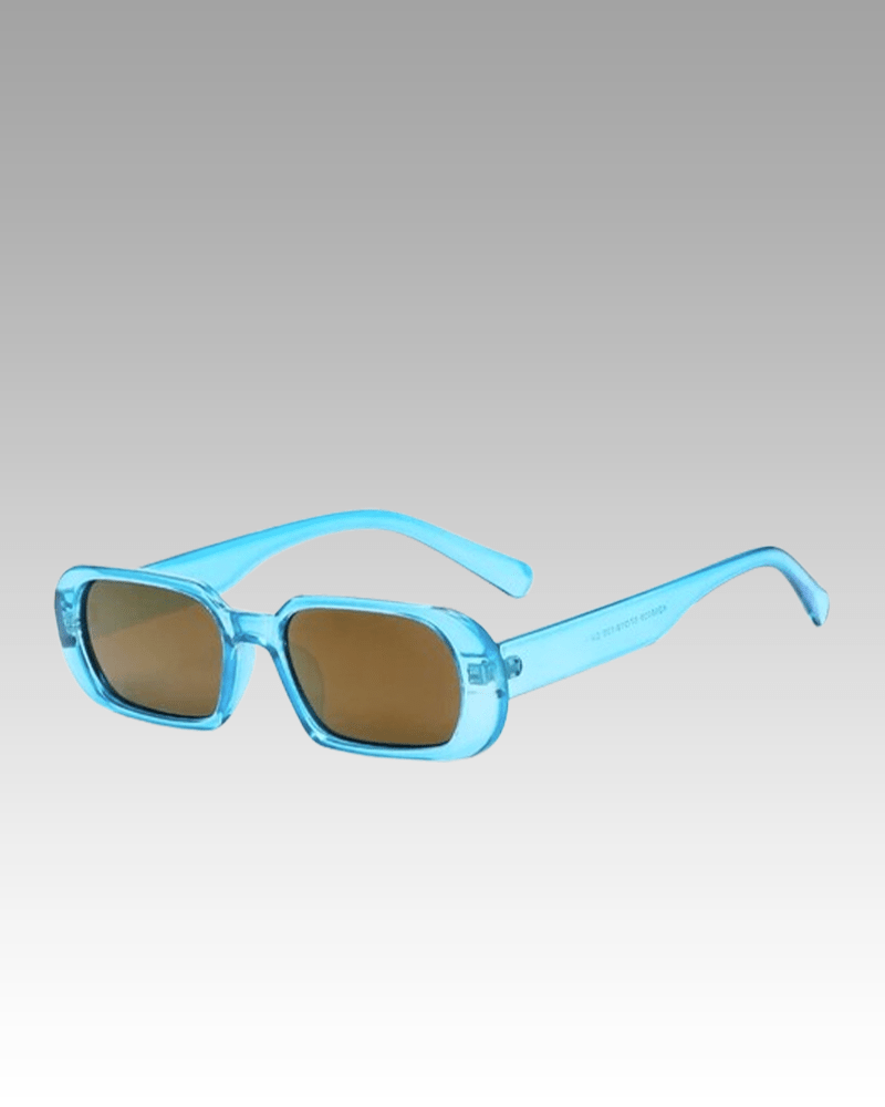 Lunettes de soleil 'Noémie' bleu branché pour femme, avec protection UV400, en vente chez Izamel.