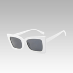 Lunettes de soleil Stella blanc chic avec protection UV400, disponibles chez Izamel.