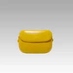 Sac à main Emy en similicuir jaune pour femmes, disponible chez Boutique Izamel.