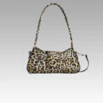 Sac à main Iris avec motif léopard pour femmes, disponible chez Boutique Izamel.