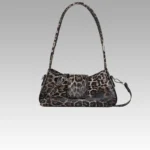 Sac à main Iris avec motif léopard noir pour femmes, disponible chez Boutique Izamel.