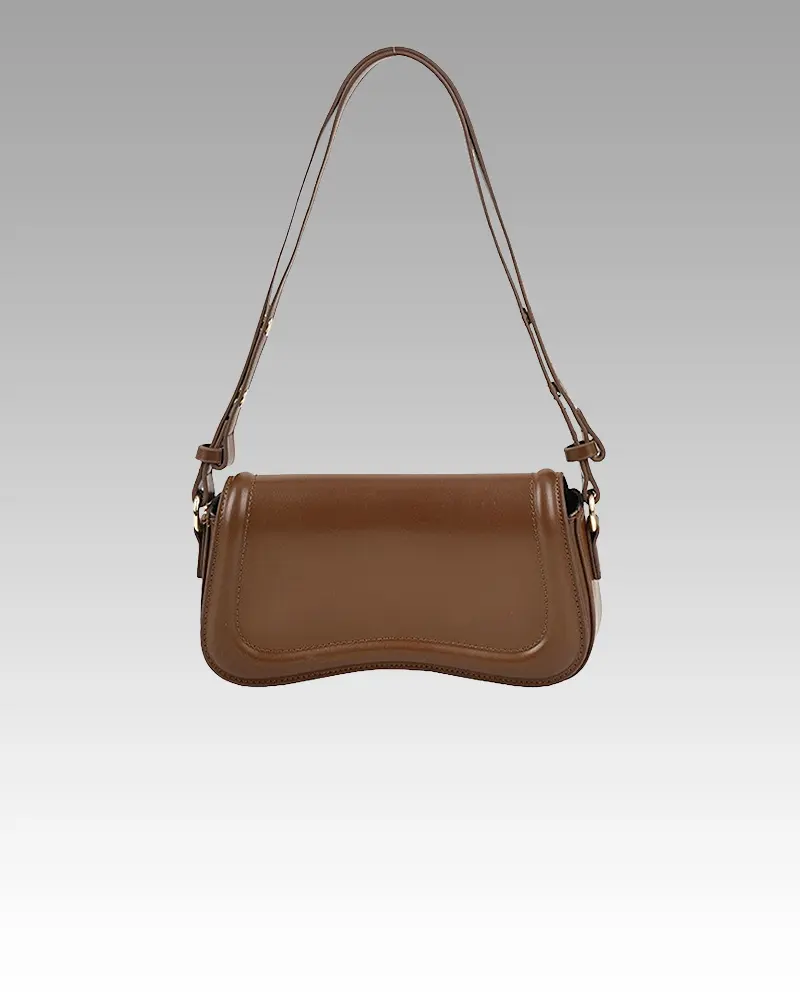 Sac à main Lina en similicuir marron pour femmes, disponible chez Boutique Izamel.