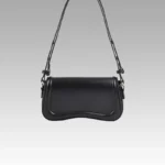 Sac à main Lina en similicuir noir pour femmes, disponible chez Boutique Izamel.