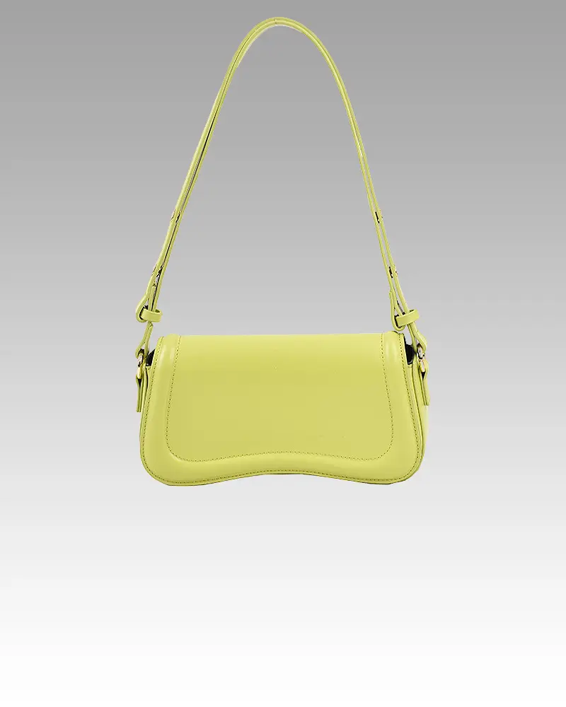 Sac à main Lina en similicuir vert pour femmes, disponible chez Boutique Izamel.