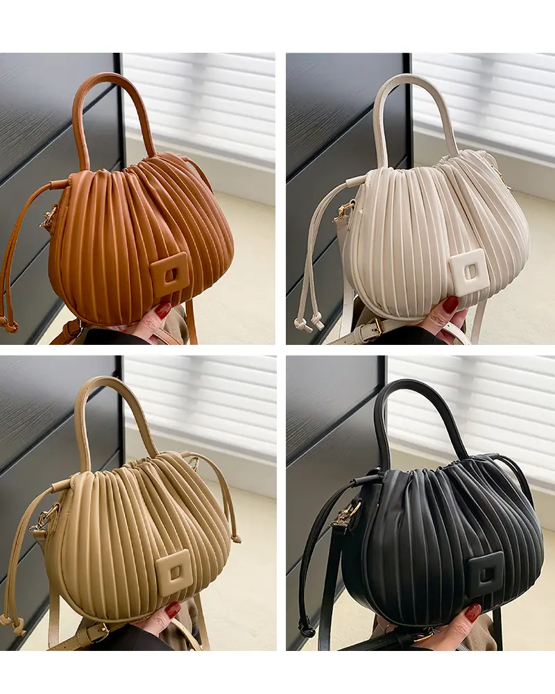 Sac à main Mia plissé présenté en quatre vignettes multiples – Boutique Izamel.